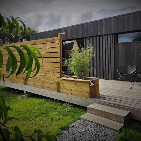 Ferienhaus Moderne, Jacuzzi & Cinema Saint-Coulitz